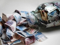 3 психологических трюка, которые научат откладывать деньги