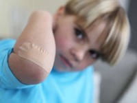 Чем обрабатывать царапины и ссадины на коже