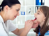 Кому и зачем нужно удалять гланды