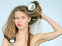 Как правильно расчесывать волосы